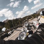 Motorkárske oblečenie nie je len na parádu